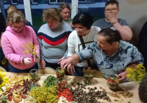 Jesień w słoiku - warsztaty dla wychowanków internatu i ich rodziców