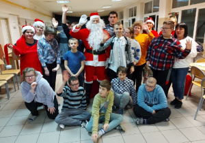 Wszyscy wychowankowie internatu z Mikołajem