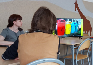 Prezentacja multimedialna o segregacji odpadów