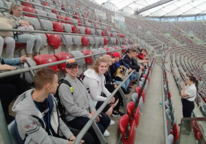 Spotkanie z przewodnikiem na stadionie